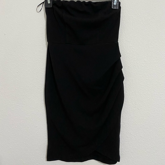 Fashion Nova Black Tube Mini Dress 🖤 - Picture 7 of 7